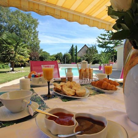 Les Carpes A Limoges Bed & Breakfast ภายนอก รูปภาพ
