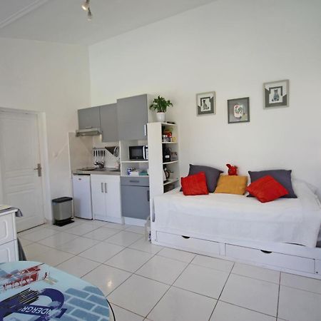 Les Carpes A Limoges Bed & Breakfast ภายนอก รูปภาพ